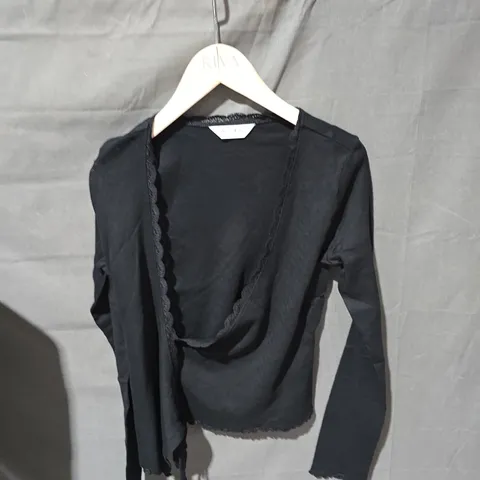 MISS SELFRIDGE BLACK WRAP-FRONT TOP WITH LACE TRIM – UK 10