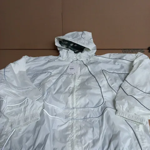 CORTIEZ X NIKE WHITE WINDBREAKER JACKET SIZE M