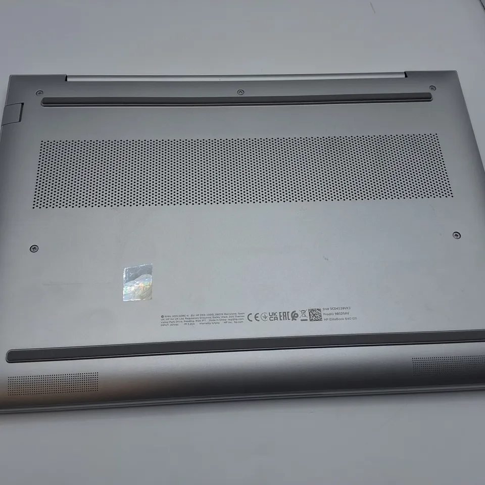 UNBOXED HP ELITEBOOK 640 G11 INTEL VPRO ENTERPRISE LAPTOP IN SILVER