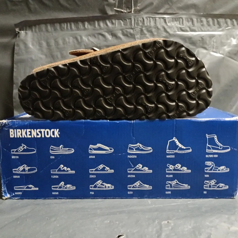BOXED PAIR OF BIRKENSTOCK BOSTON SHOES IN BROWN SIZE UK 2.5