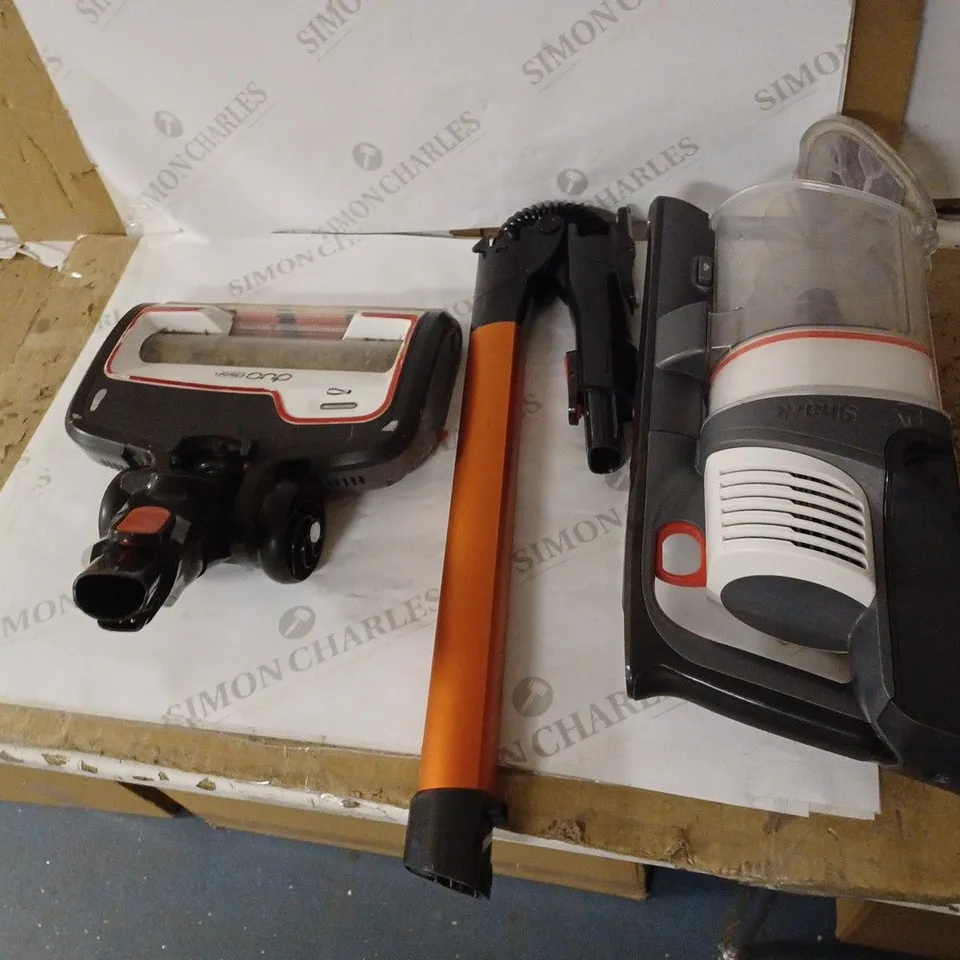 SHARK CORDLESS STICK VACUUM CLEANER