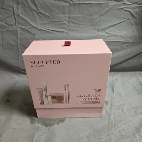 SCULPTED BY AIMEE THE COMPLETE ESSENTIALS GIFT SET 