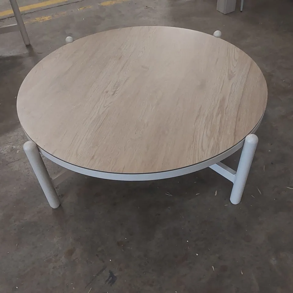 ARIS OUTDOOR COFFEE TABLE