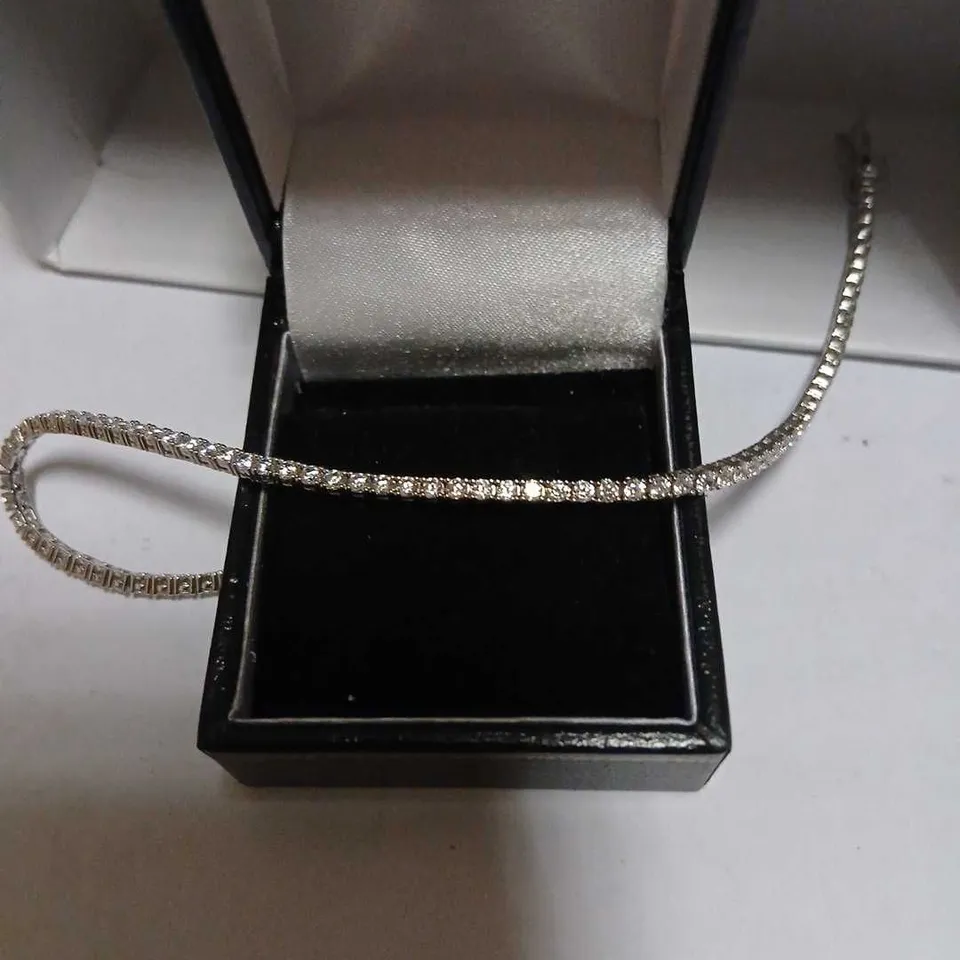 DIAMONIQUE 2.3-2.5CT FINE TENNIS BRACELET STERLING SILVER RHODIUM PLATED 