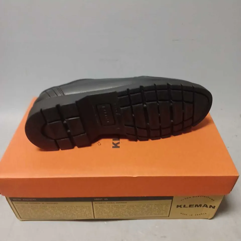 BOXED PAIR OF KLEMAN PADROR SHOES IN BLACK - 8