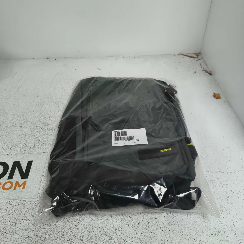 AMERICAN TOURISTER BACK PACK DARK FOREST