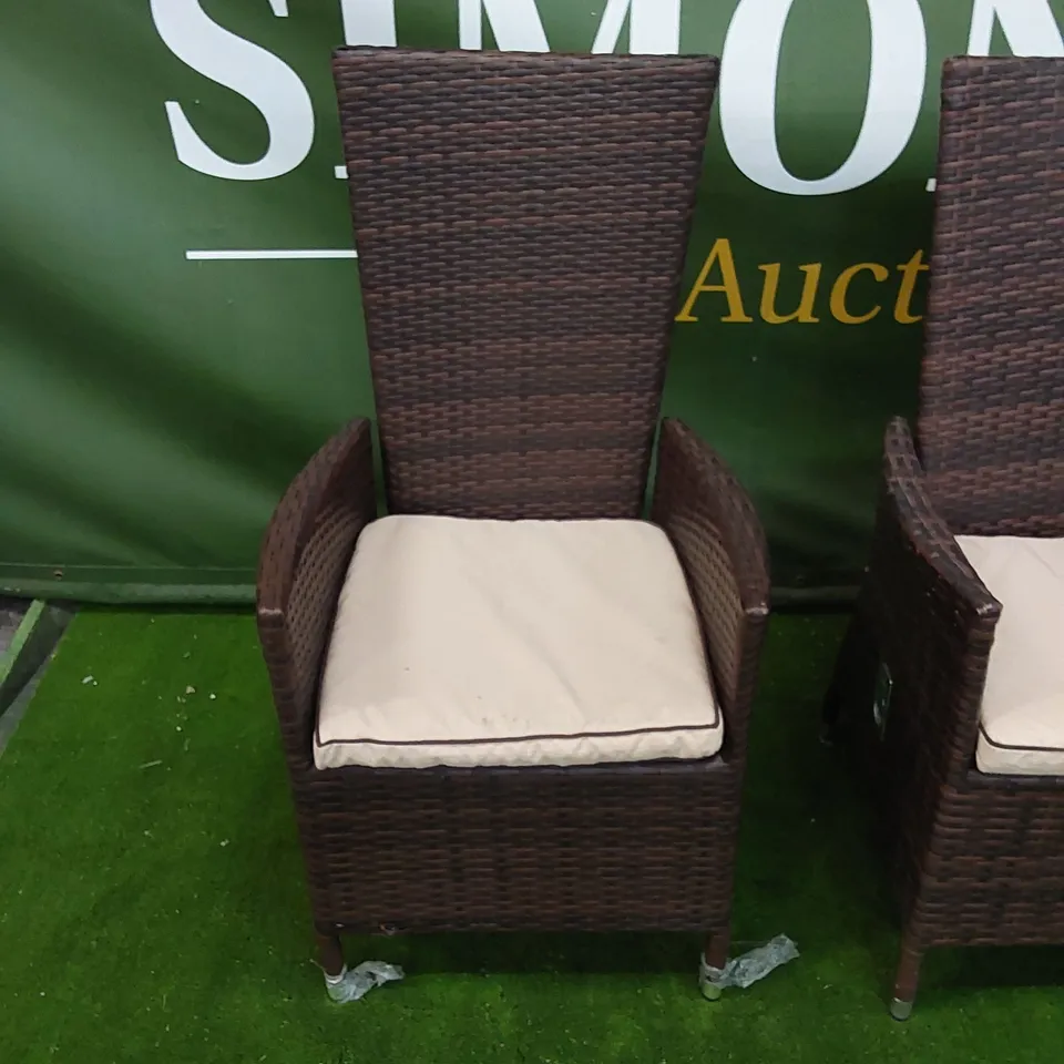 4 X DESIGNER MANUAL RECLINER GARDEN CHAIRS IN CHOCOLATE MIX RATTAN WITH CUSHIONS 