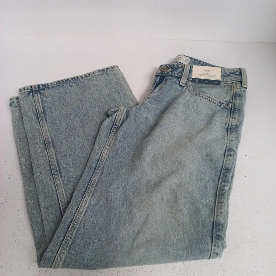 HOLLISTER ULTRA LOW-RISE BAGGY JEANS - UK 6