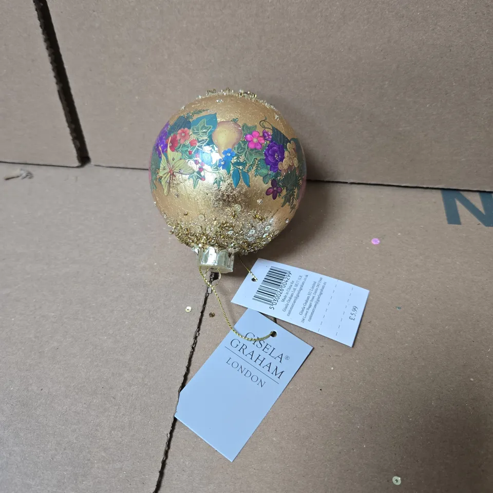 SET OF 12 GISELA GRAHAM GOLD CHRISTMAS BAUBLES - BEADED FRUIT BAND GLASS BAUBLE BOXED