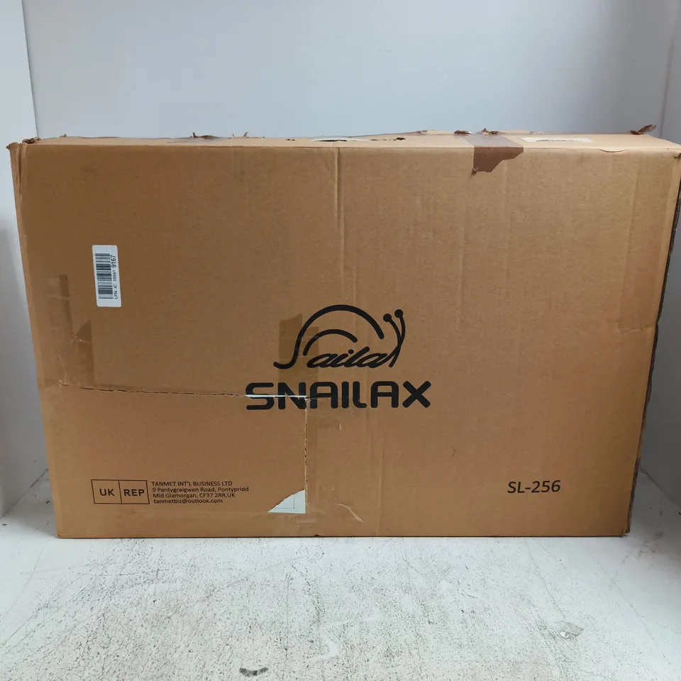 BOXED SNAILAX BACK MASSAGER WITH HEAT SL-256