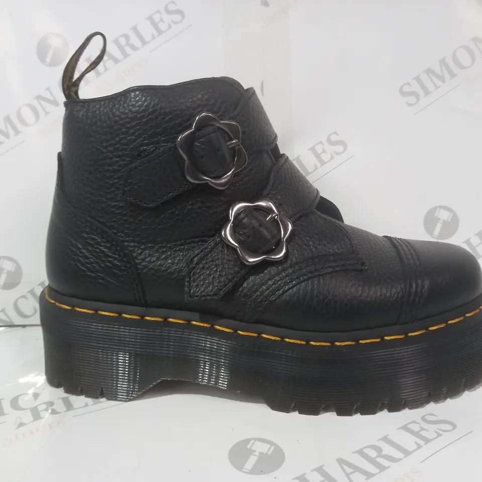 BOXED PAIR OF DR MARTENS FLOWER BUCKLE ANKLE BOOTS IN BLACK UK SIZE 5