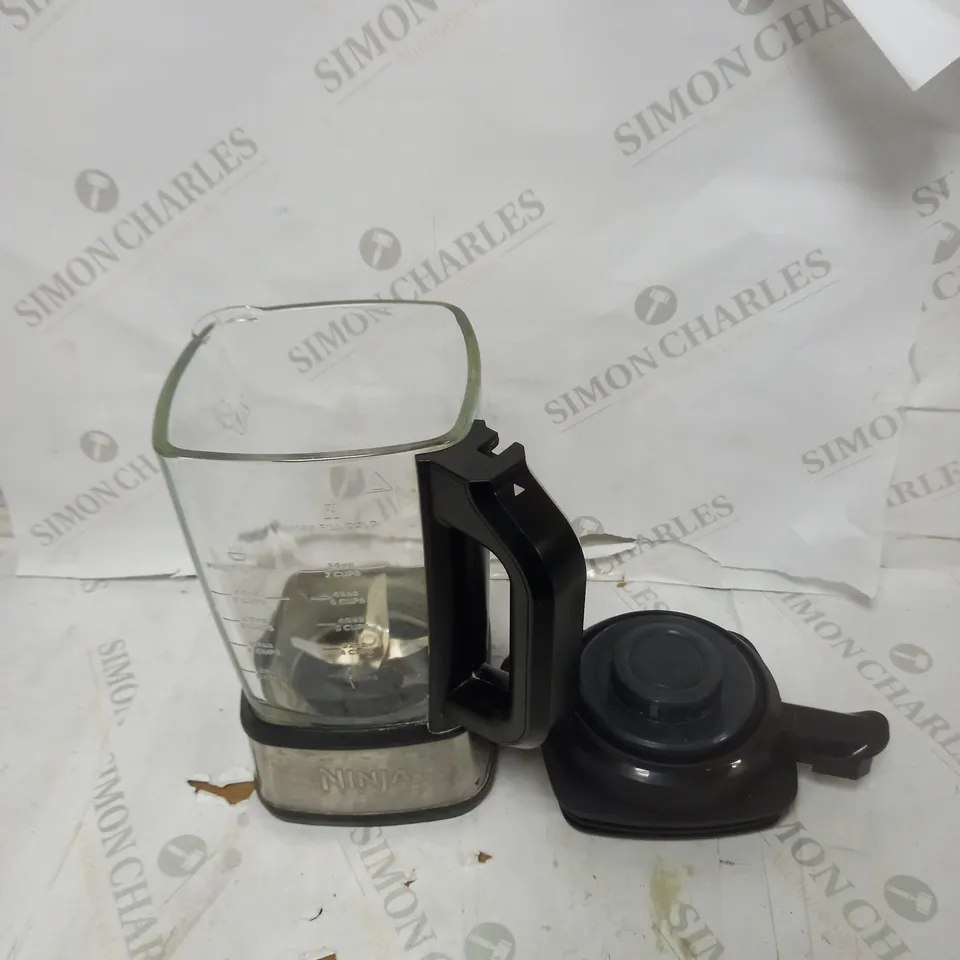 NINJA KITCHEN BLENDER