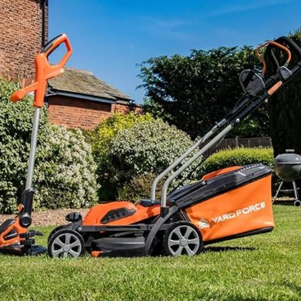 YARD FORCE MOWER & GRASS TRIMMER