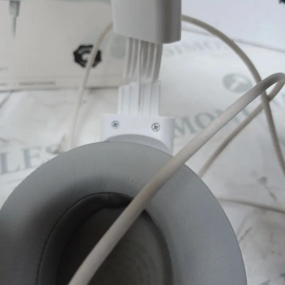 BOXED RAZER KRAKEN X MERCURY WIRED GAMING HEADSET