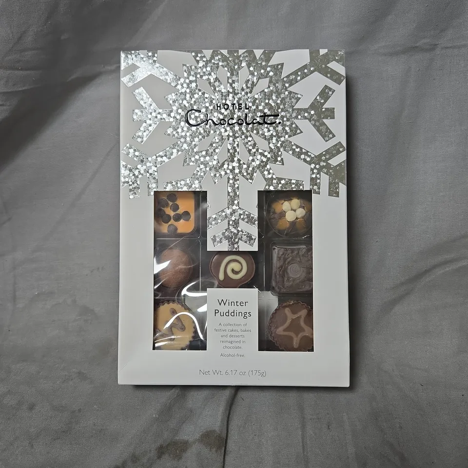 HOTEL CHOCOLAT WINTER PUDDINGS GIFT BOX – 175G