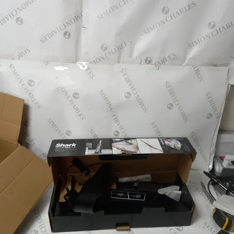 BOXED SHARK CORDLESS HANDHELD VACUUM CLEANER WV200UK