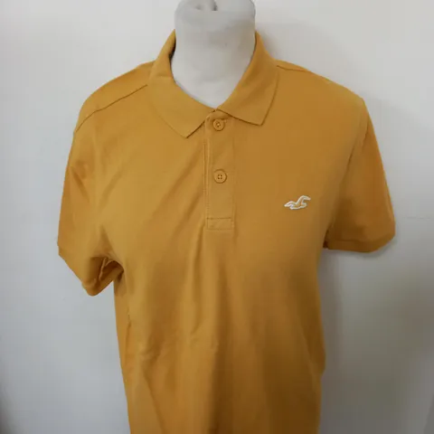 HOLLISTER CASUAL POLO SHIRT IN MUSTARD SIZE M