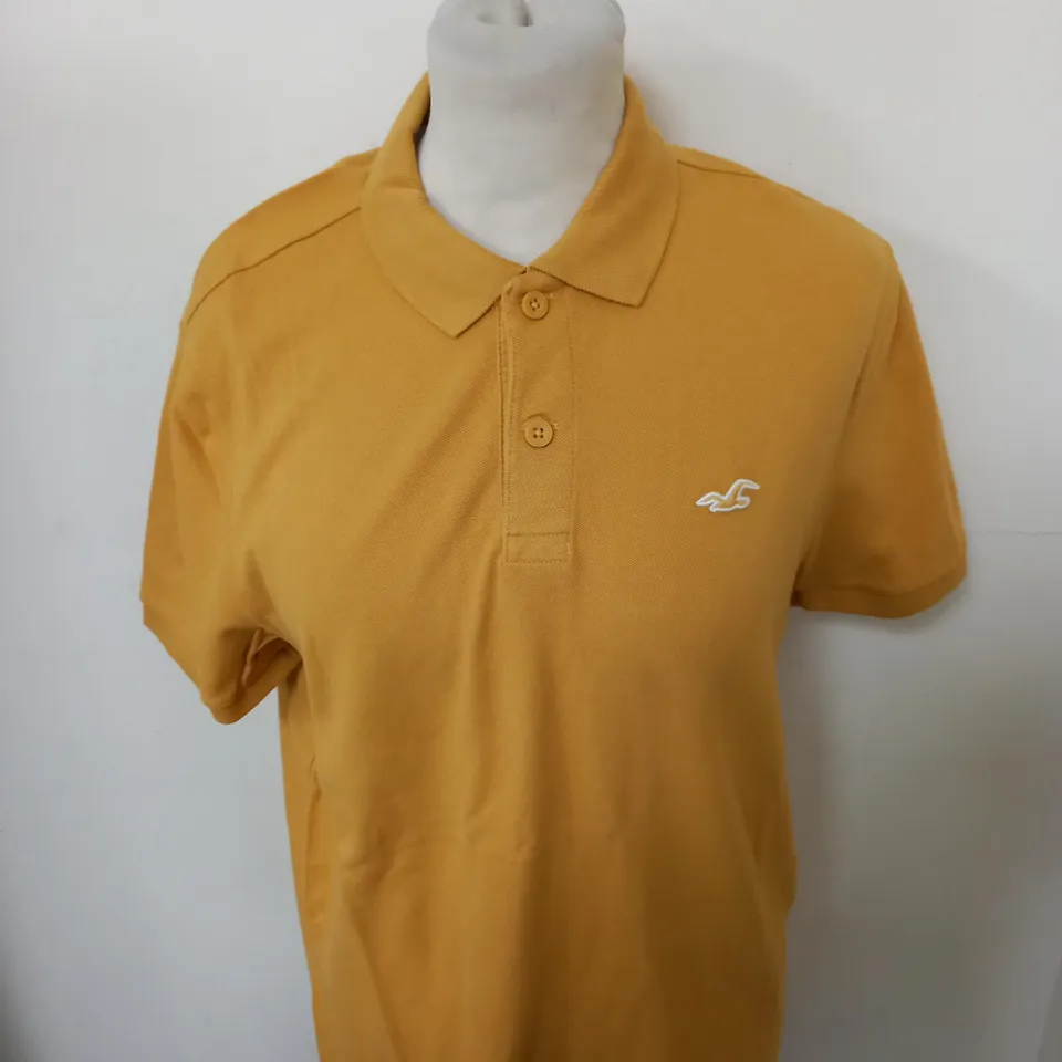 HOLLISTER CASUAL POLO SHIRT IN MUSTARD SIZE M
