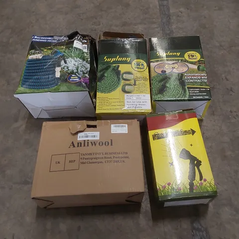 PALLET TO CONTAIN A LARGE ASSORTMENT OF GARDEN HOSE PRODUCTS 