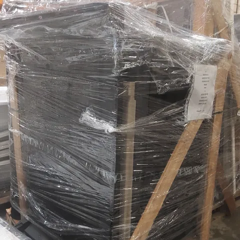 PALLET CONTAINING APPROXIMATELY 2x KETER PATIO GARDEN SITTING STORAGE BENCH AND 1x KETER STORAGE BOXED UNIT