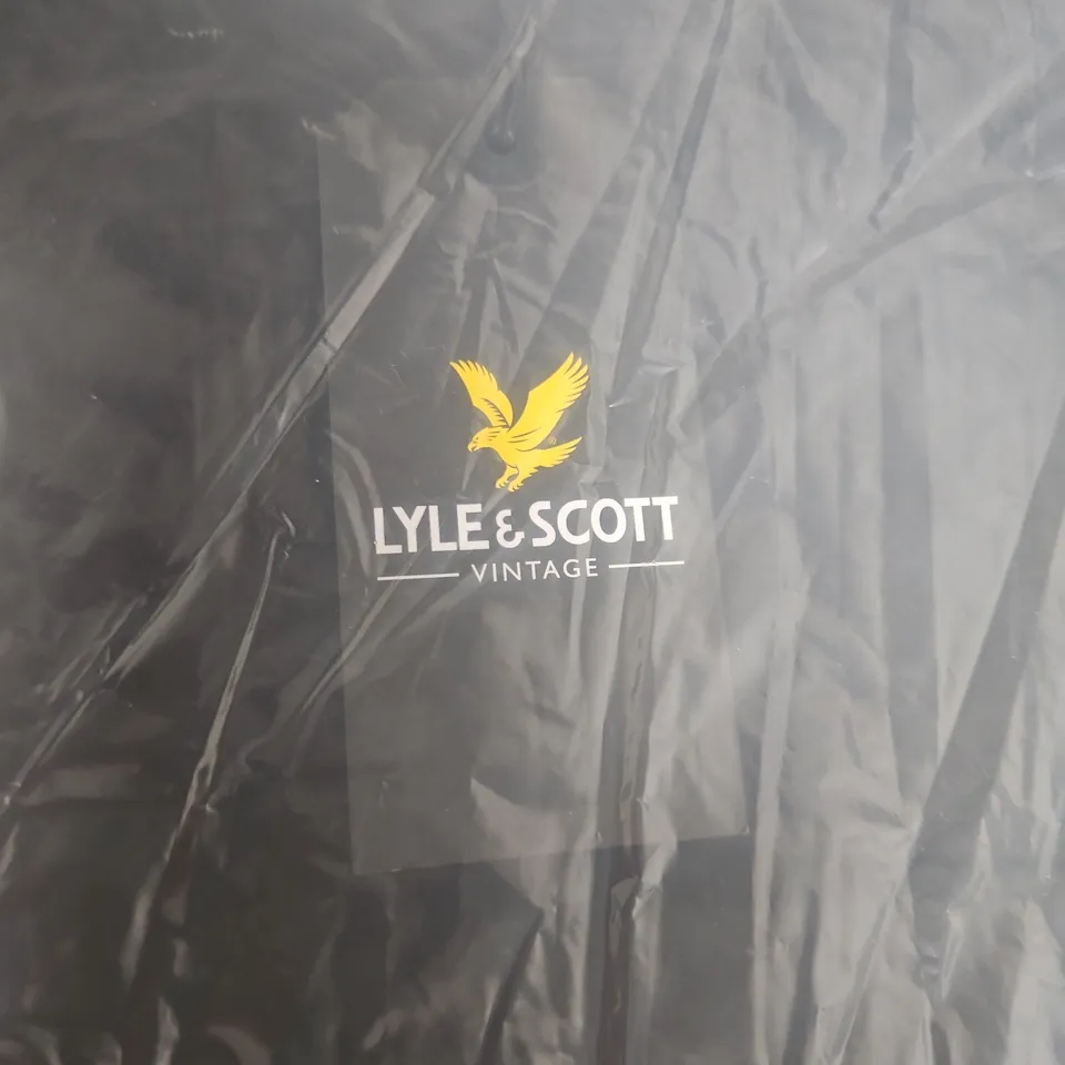 LYLE & SCOTT ZIP-THROUGH HOODED JACKET - JET BLACK, 3XL (MEN'S)