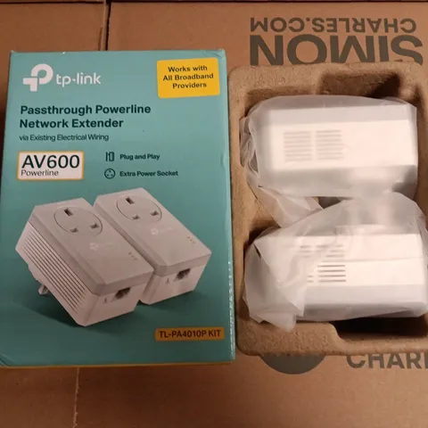 TP-LINK PASSTHROUGH POWERLINE NETWORK EXTENDER AV600 