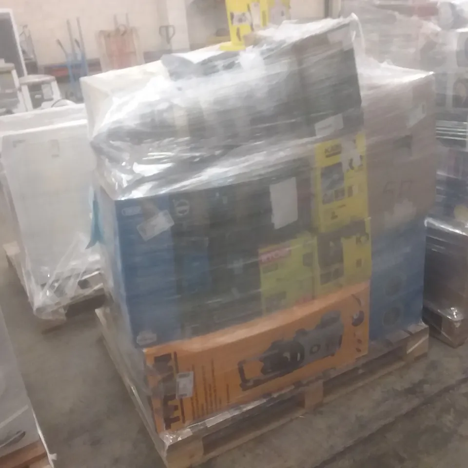 PALLET OF APPROXIMATELY 25 UNPROCESSED RAW RETURN HOUSEHOLD AND ELECTRICAL GOODS TO INCLUDE;