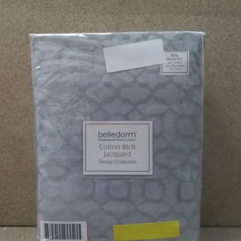 BRAND NEW BELLEDORM KINGSIZE DUVET COVER SET- SILVER