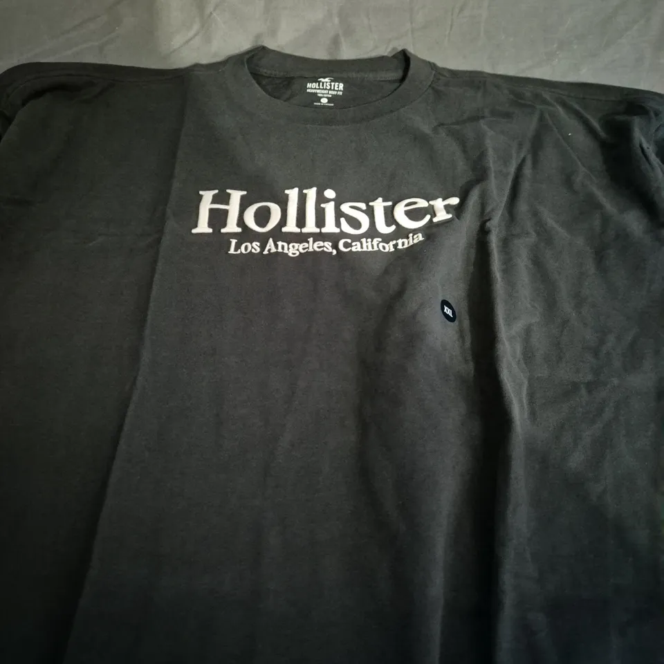 HOLLISTER HEAVYWEIGHT BOXY FIT T-SHIRT - XXL