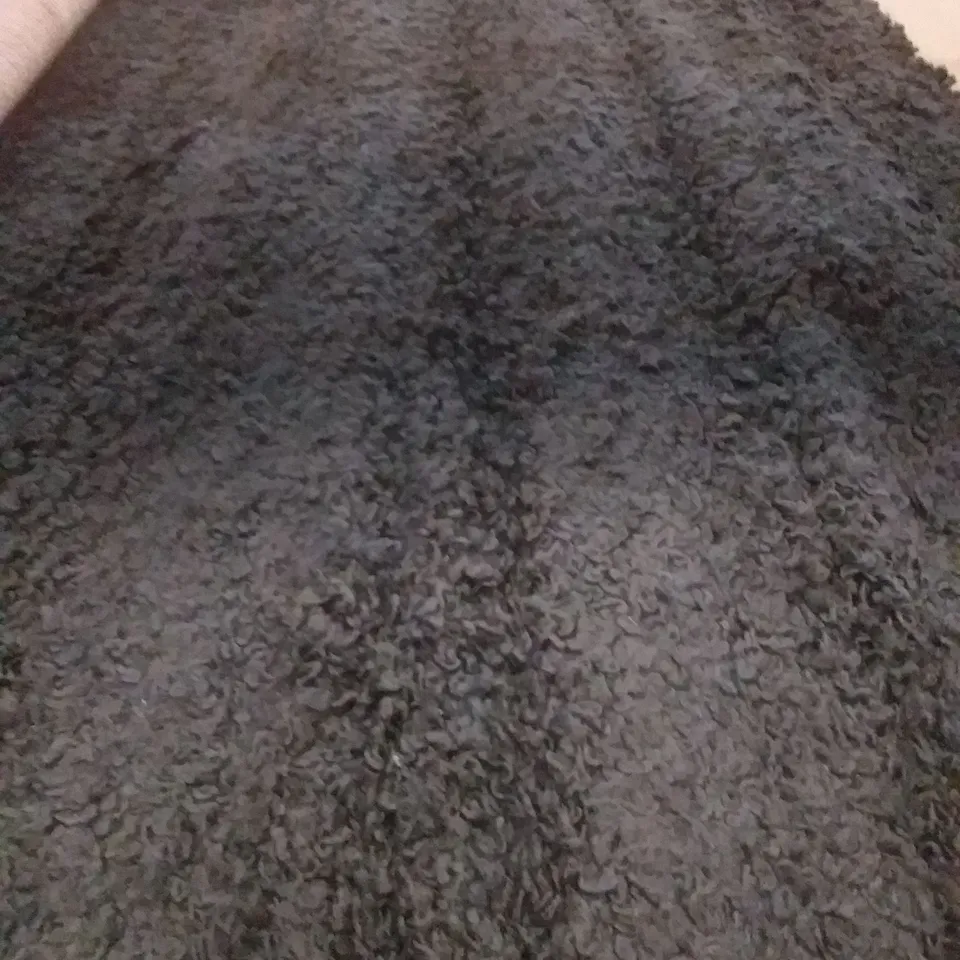 EPPERSON SHAG BLACK RUG - 160 X 220CM