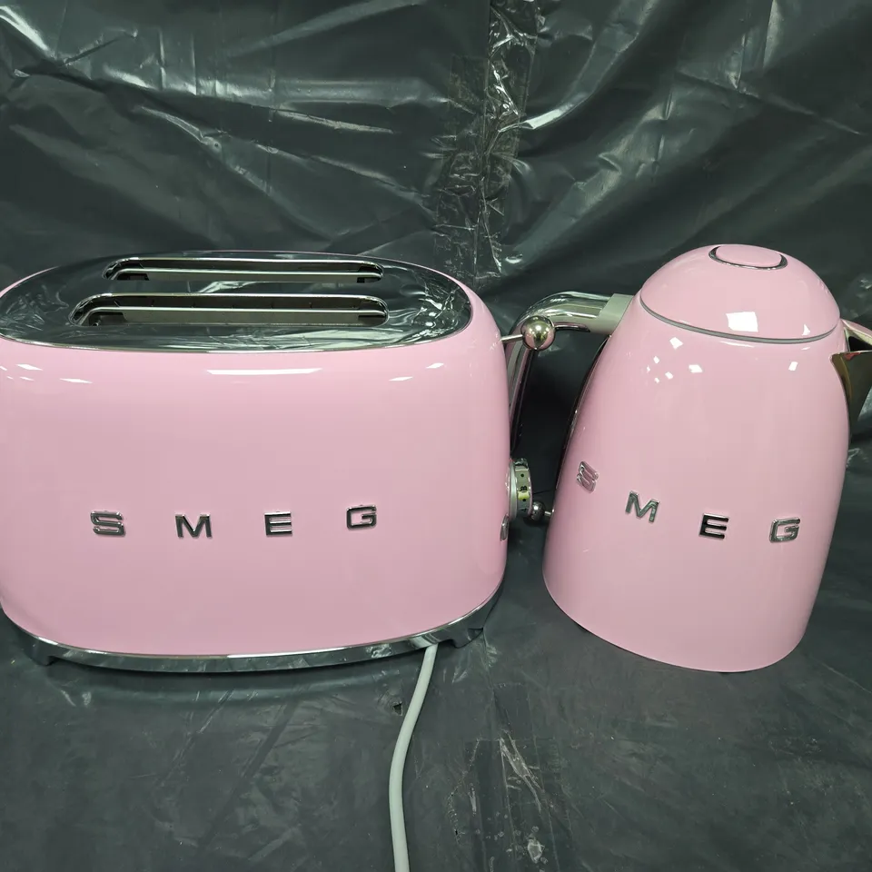 SMEG EEJB114 50S RETRO STYLE KETTLE AND 2-SLICE TOASTER - PASTEL PINK