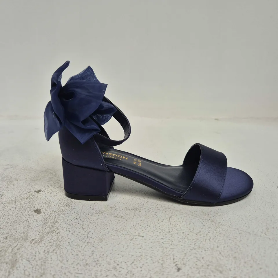 MONSOON BOW 2 PART HEEL IN NAVY - UK 12