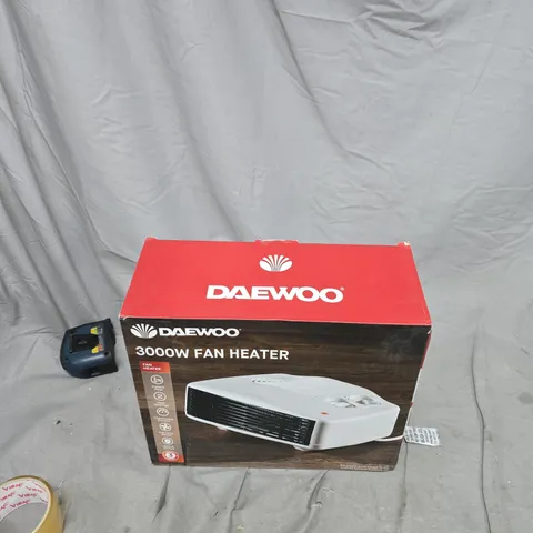 DAEWOO 3000W FAN HEATER - BOXED