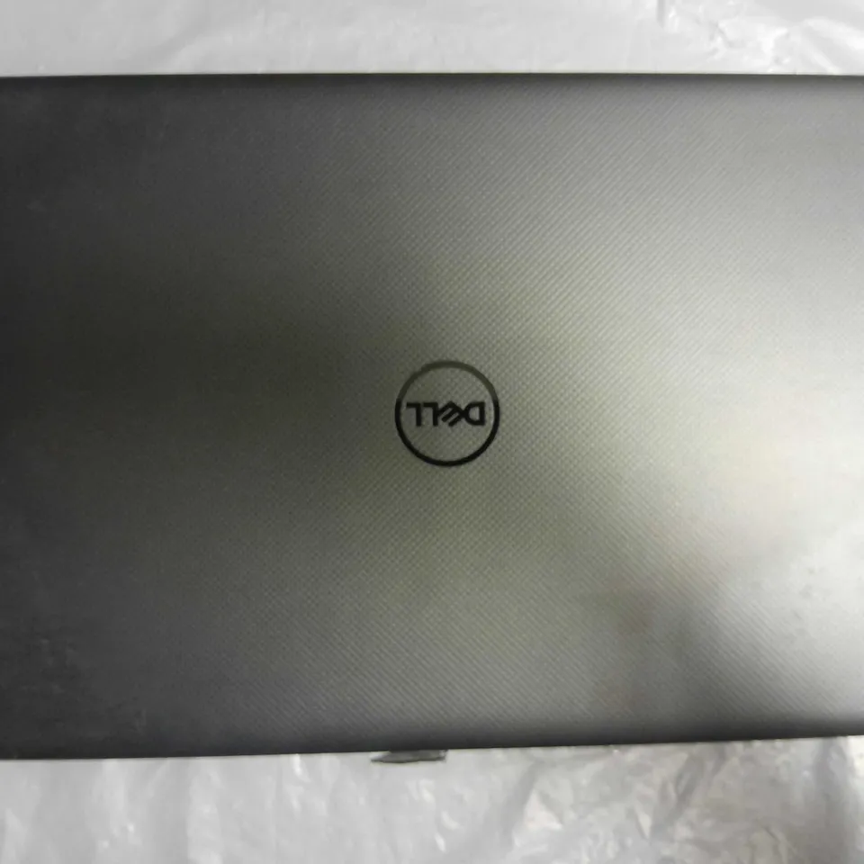 DELL VOSTRO 3590 INTEL CORE I5 IN BLACK 