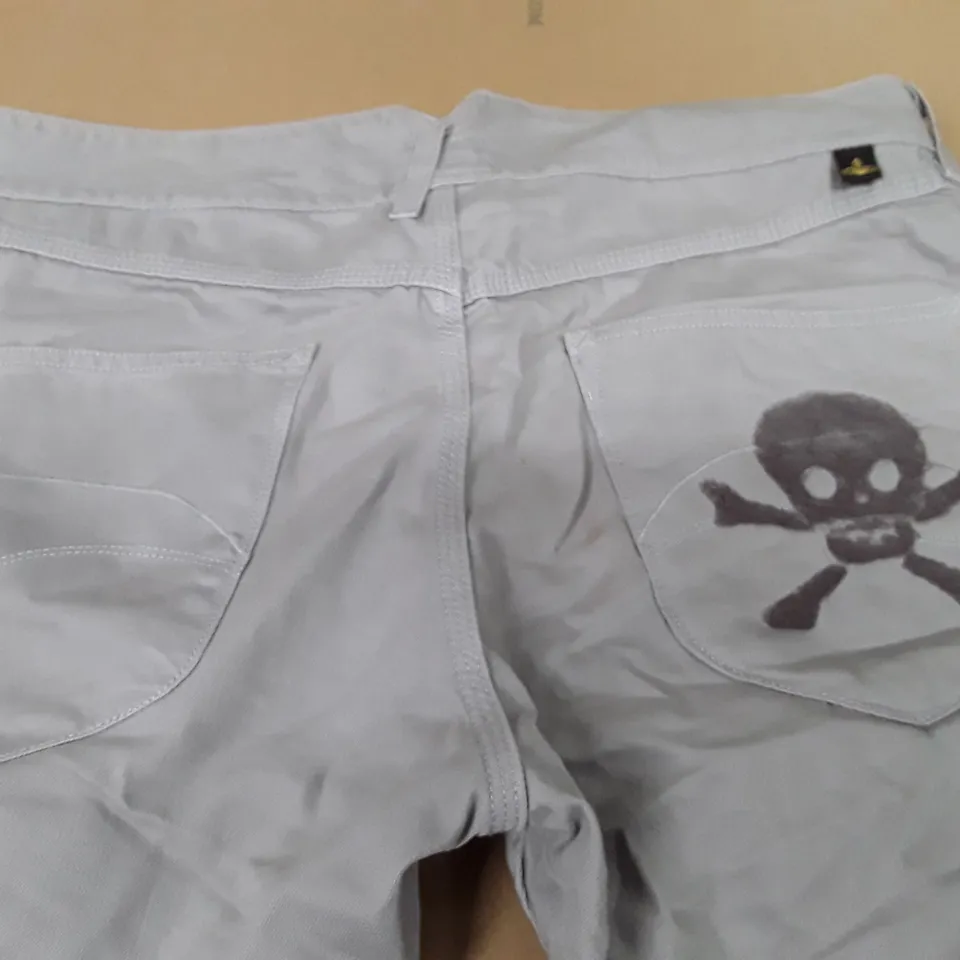 VIVIENNE WESTWOOD LEE GREY SHORTS - W32