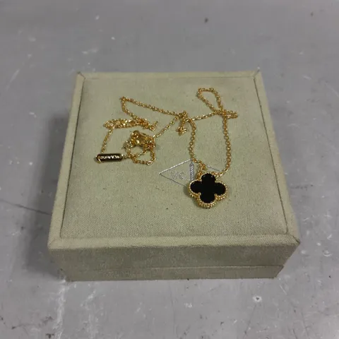 VAN CLEEF & ARPELS VINTAGE ALHAMBRA PENDANT NECKLACE - COLLECTION ONLY 