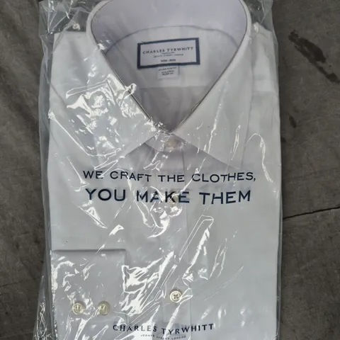 CHARLES TYRWHITT EXTRA SLIM FIT WHITE NON-IRON SHIRT – UK NECK 15.5 (39 CM)