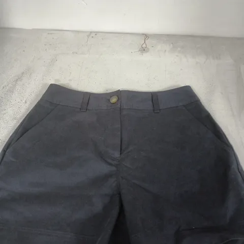 HOBBS CARLA SHORT – NAVY, UK 10 (US 6)