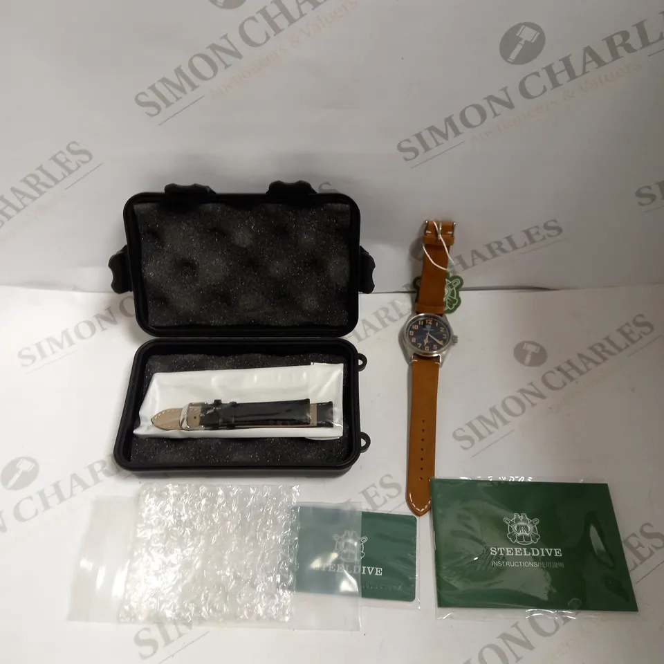 BOXED STEELDIVE MEN'S WATCH