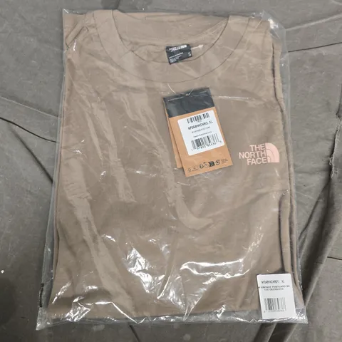 BAGGED THE NORTH FACE MEN'S VINTAGE POSTCARD TEE OVERSIZED – BEIGE/TAN, XL