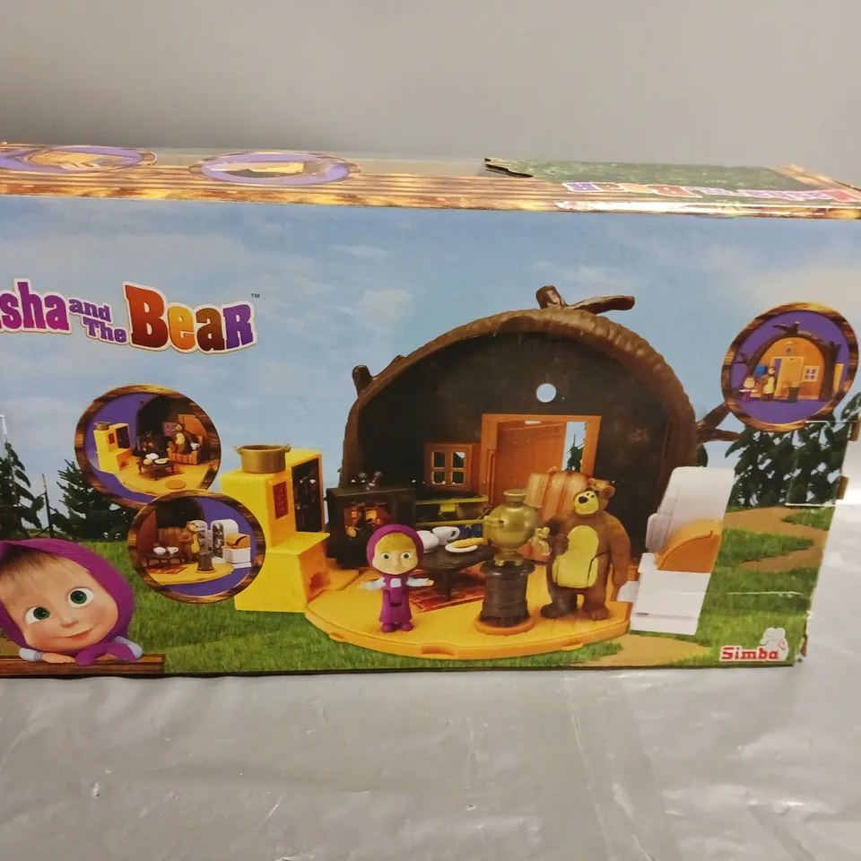 MASHA AND THE BEAR BEAR HOUSE PLAY SET AGES 3+