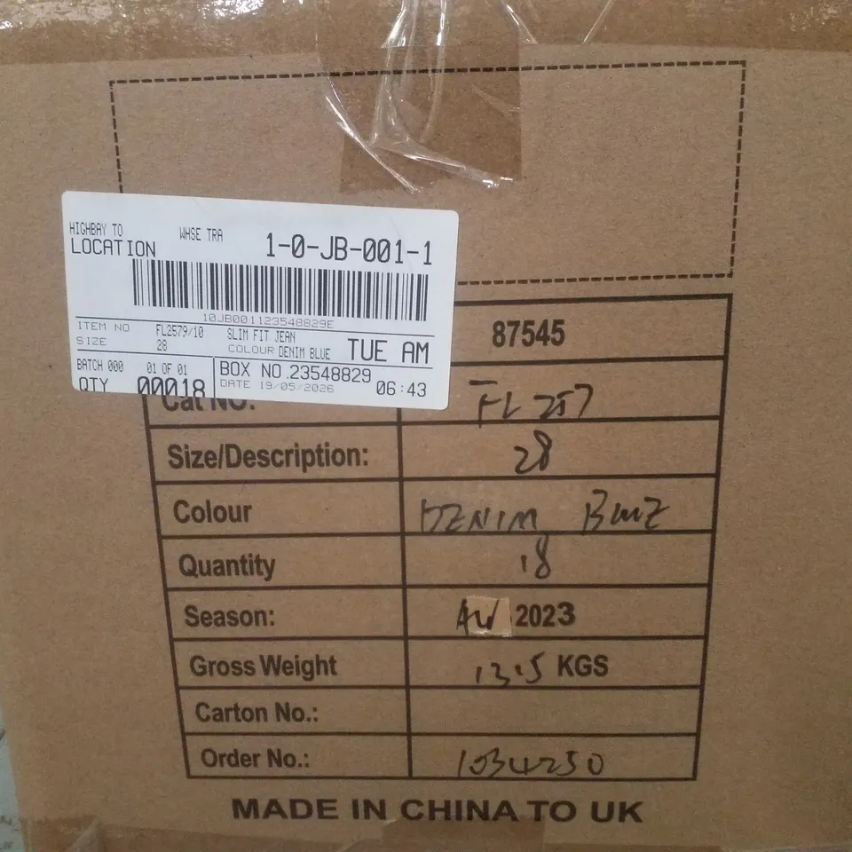 BOX CONTAINING APPROXIMATELY 18 BRAND NEW JULIPA DENIM BLUE SLIM FIT JEANS - SIZE 28