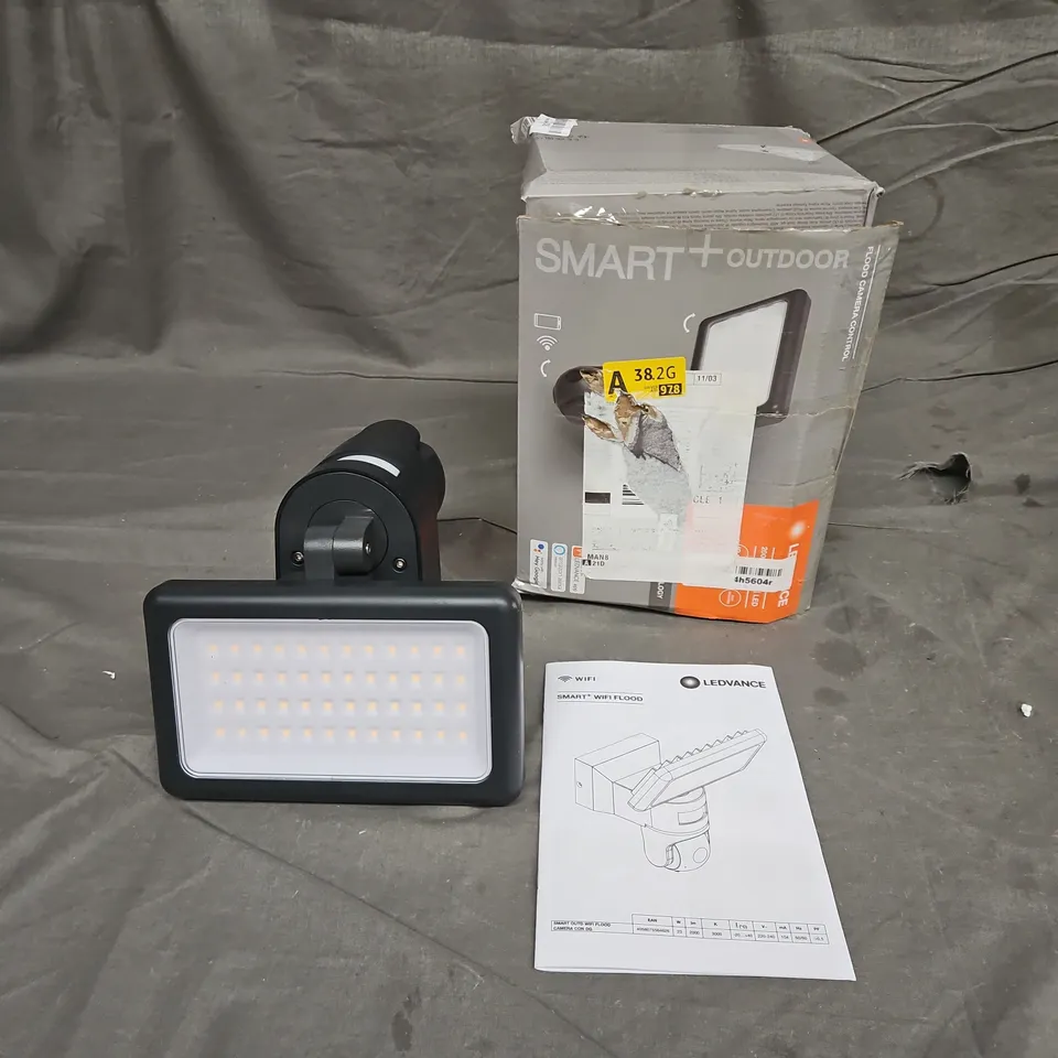 BOXED LEDVANCE SMART+ WIFI FLOOD OUTDOOR CAMERAL CONTROL LIGHT