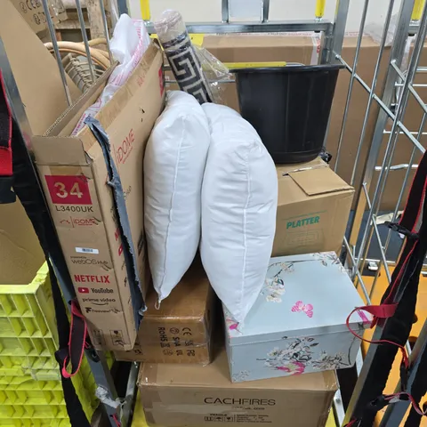 CAGE OF APPROXIMATELY 8 ASSORTED HOUSEHOLD ITEMS TO INCLUDE - IDOME BROKEN LED TV, PROFESSIONAL PET DRYER, AND CACHFIRES BIO378 ETC.