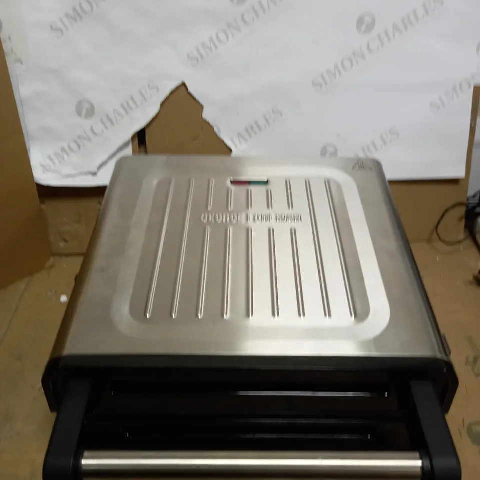 GEORGE FOREMAN 28000 SMOKELESS ELECTRIC GRILL
