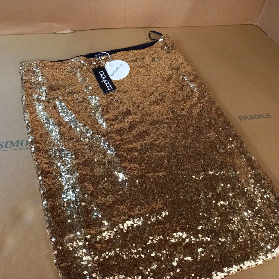 BOOHOO PLUS SEQUIN MIDI SKIRT IN GOLD - 20