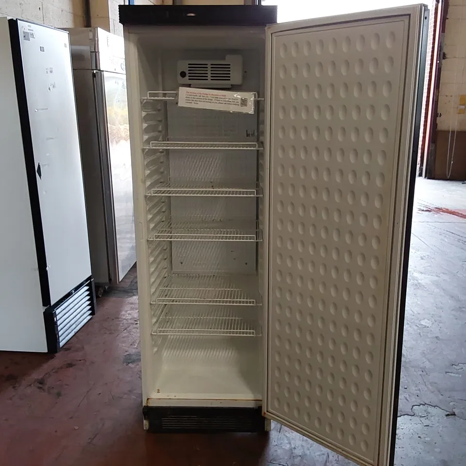 TEFCOLD SINGLE DOOR UPRIGHT REFRIGERATOR - WHITE