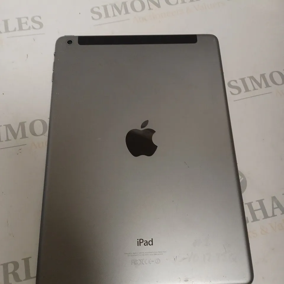 UNBOXED APPLE IPAD MODEL A1475 GREY/BLACK