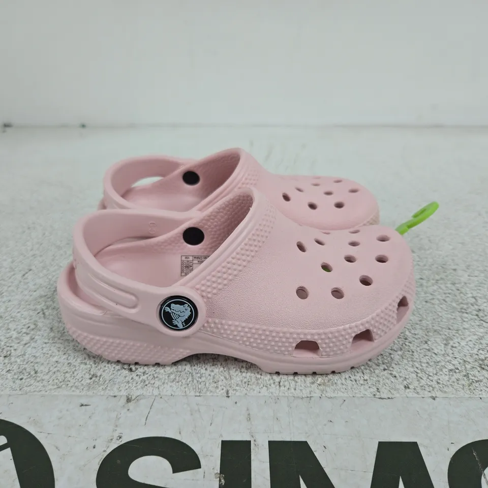 CROCS KIDS' PINK CLASSIC CLOGS - SIZE C9