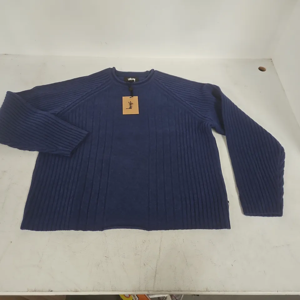 STUSSY MERINO ROLL NECK SWEATER – BLUE, MEDIUM